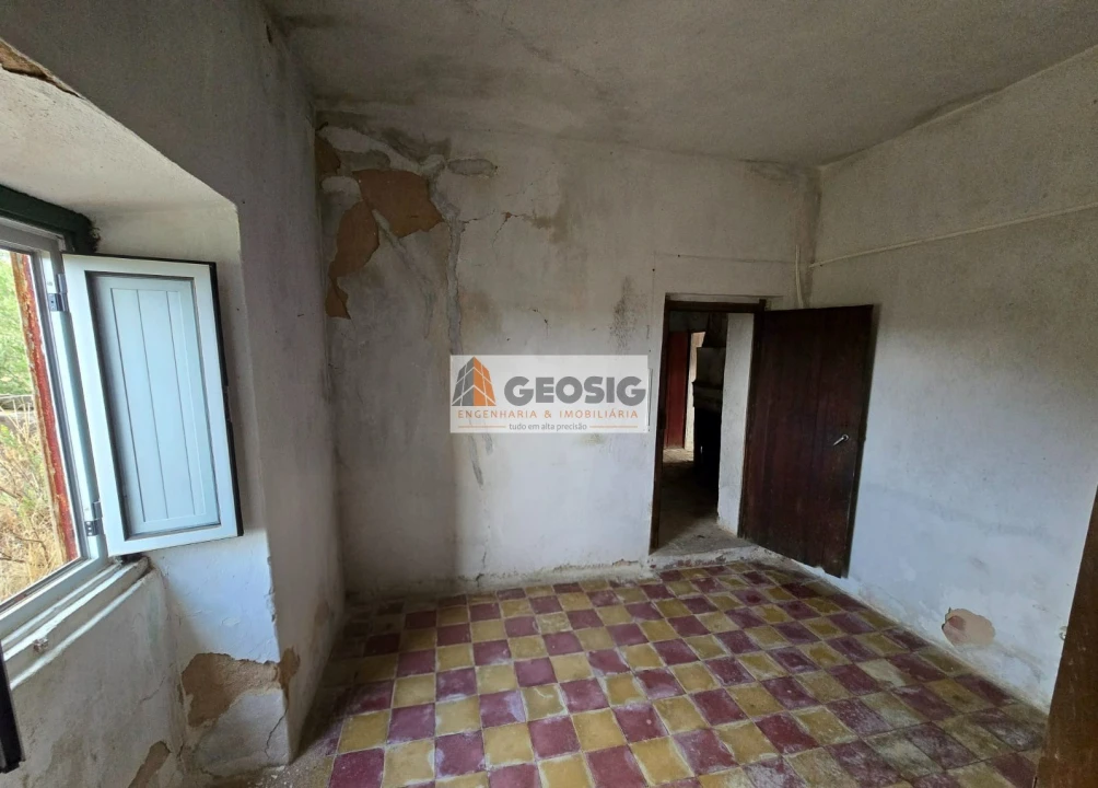 Quinta T4 para Venda em São Barnabe Foto 10