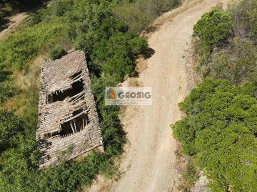 Quinta T4 para Venda em São Barnabe