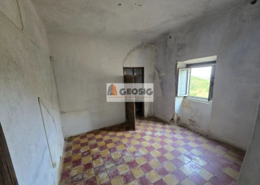 Quinta T4 para Venda em São Barnabe
