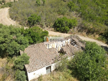 Quinta T4 para Venda em São Barnabe