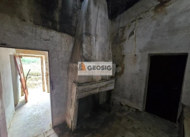Quinta T4 para Venda em São Barnabe
