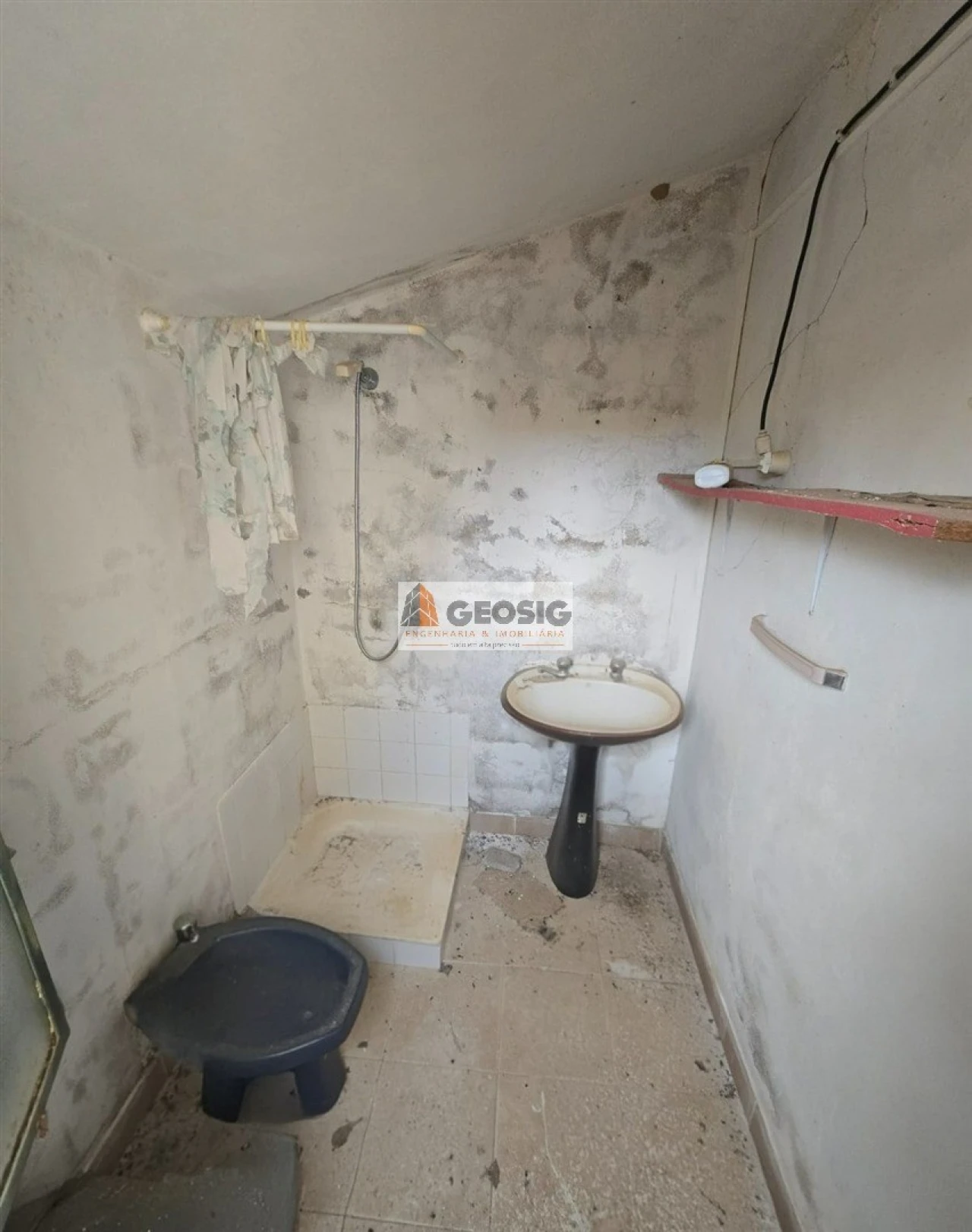 Quinta T4 para Venda em São Barnabe Foto 11
