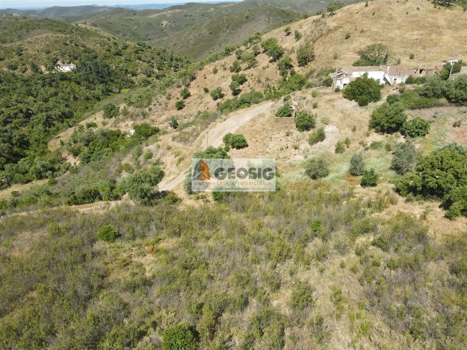 Quinta T4 para Venda em São Barnabe Foto 35