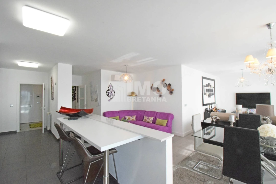 Apartamento T3 para Venda em Covilhã e Canhoso Foto 7