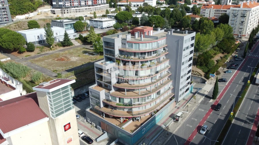 Apartamento T3 para Venda em Covilhã e Canhoso Foto 36