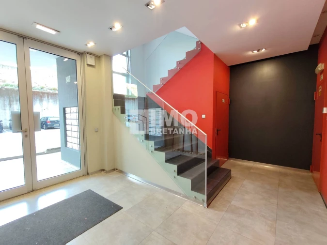 Apartamento T3 para Venda em Covilhã e Canhoso Foto 38