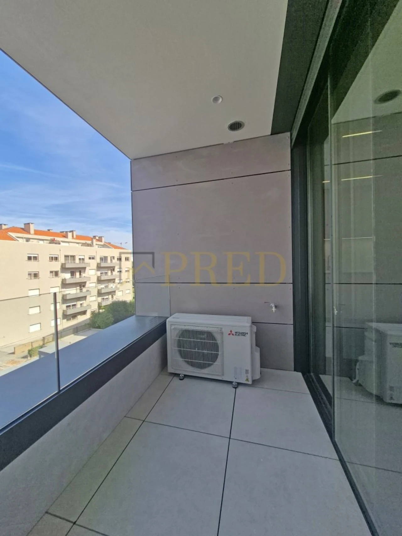 Apartamento T1 para Arrendamento em Canidelo Foto 7