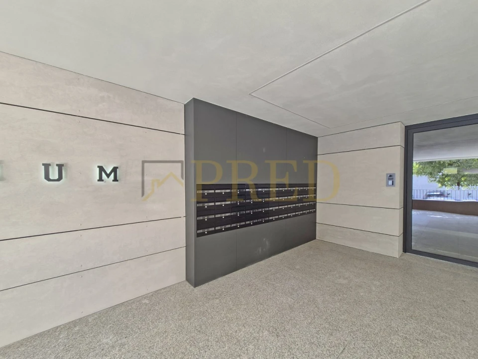 Apartamento T1 para Arrendamento em Canidelo Foto 19