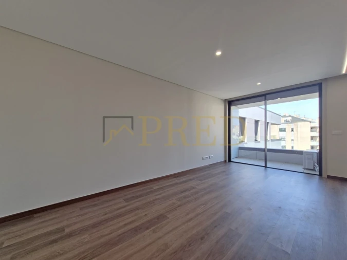 Apartamento T1 para Arrendamento em Canidelo Foto 5