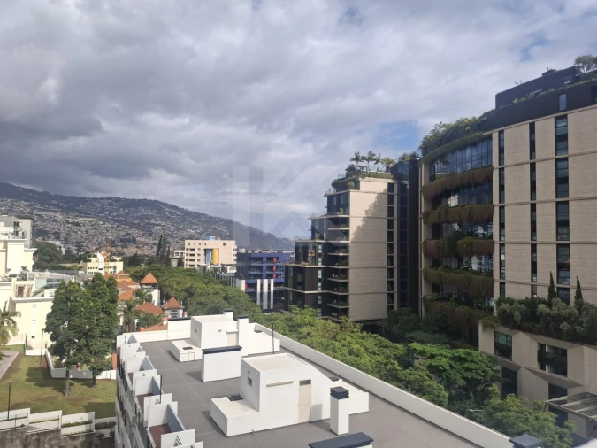 Apartamento T2 para Arrendamento em Funchal (Se) Foto 37