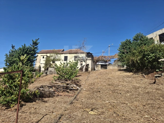 Terreno para Venda em Canhas Foto 2