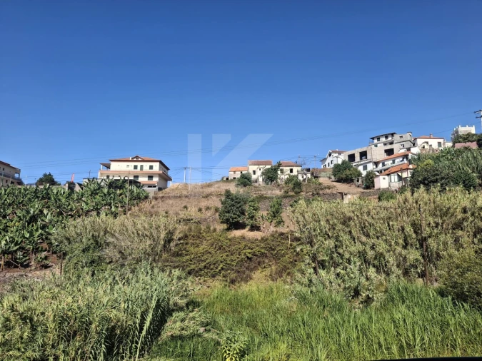 Terreno para Venda em Canhas Foto 9
