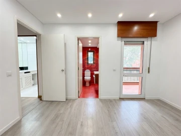 Moradia T2 para Venda em Quarteira