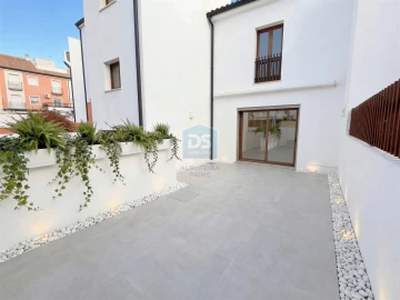 Moradia T2 para Venda em Quarteira