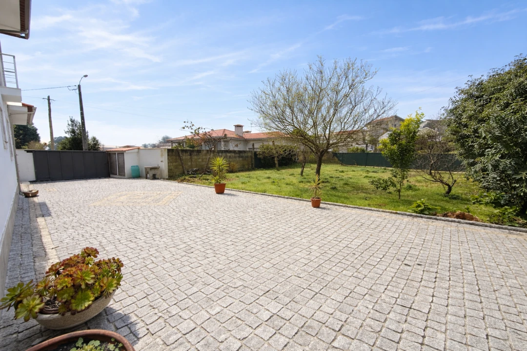 Moradia T4 para Arrendamento em Barcelos, V.Boa, V.Frescainha Foto 29