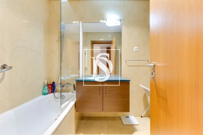 Apartamento T3 para Venda em Aver-O-Mar, Amorim e Terroso