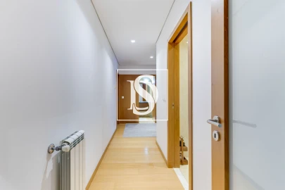 Apartamento T3 para Venda em Aver-O-Mar, Amorim e Terroso