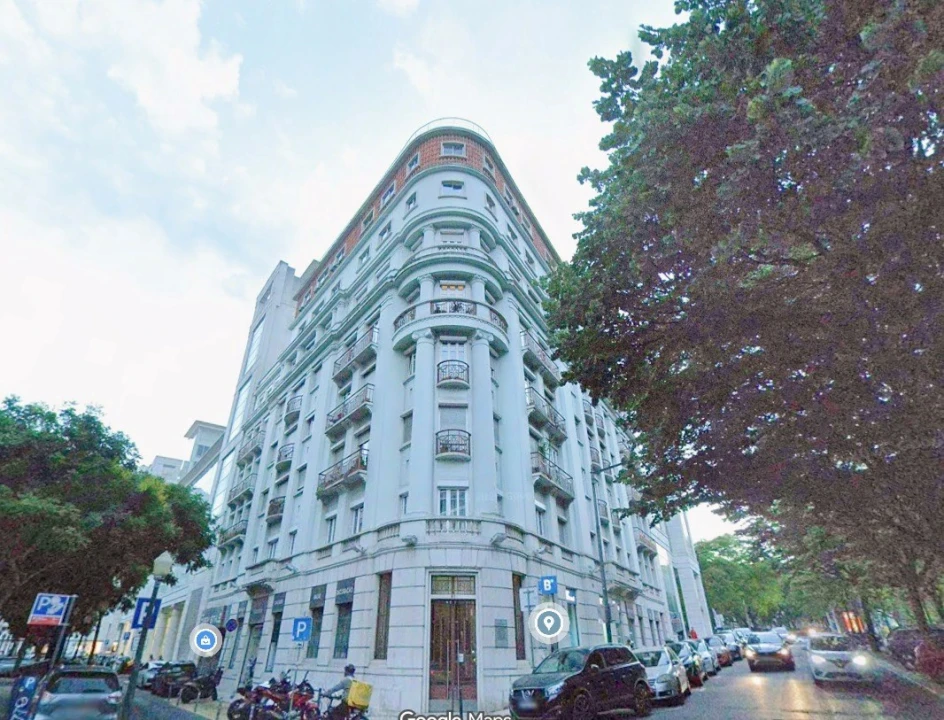 Apartamento T4 para Venda em Arroios Foto 1