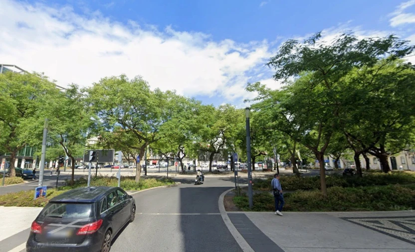 Apartamento T4 para Venda em Arroios Foto 37