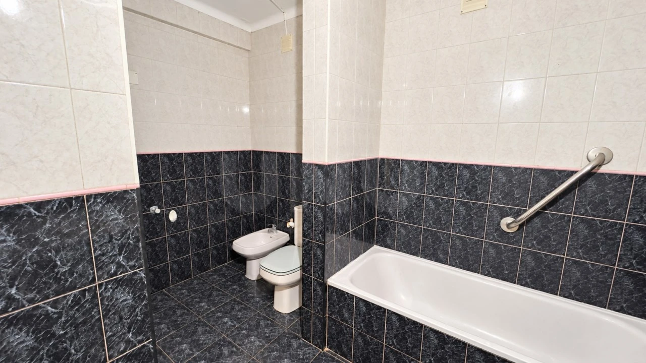 Apartamento T3 para Venda em Caldas da Rainha - Santo Onofre e Serra do Bouro Foto 12