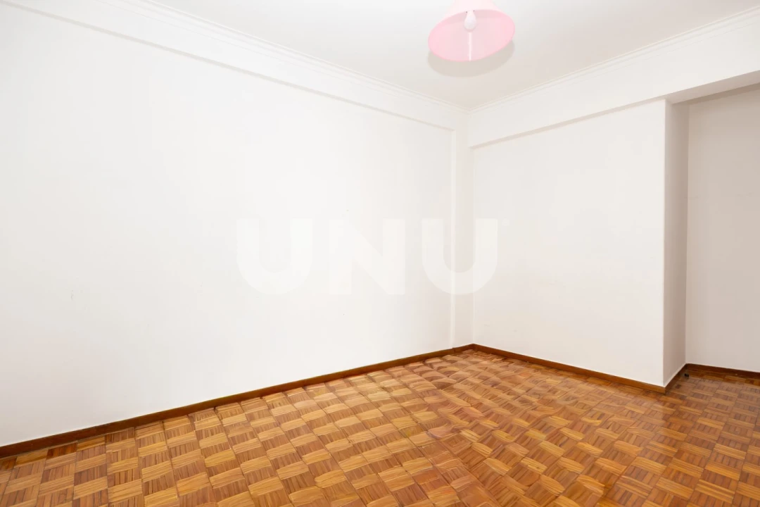 Apartamento T3 para Venda em Carregado e Cadafais Foto 23