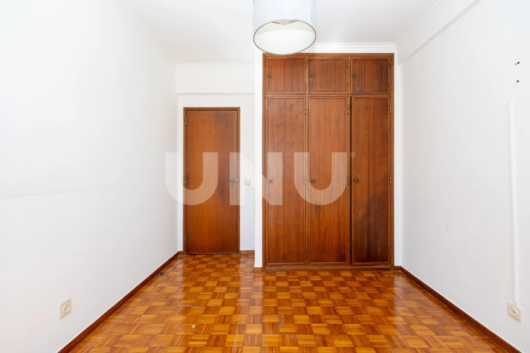 Apartamento T3 para Venda em Carregado e Cadafais Foto 14