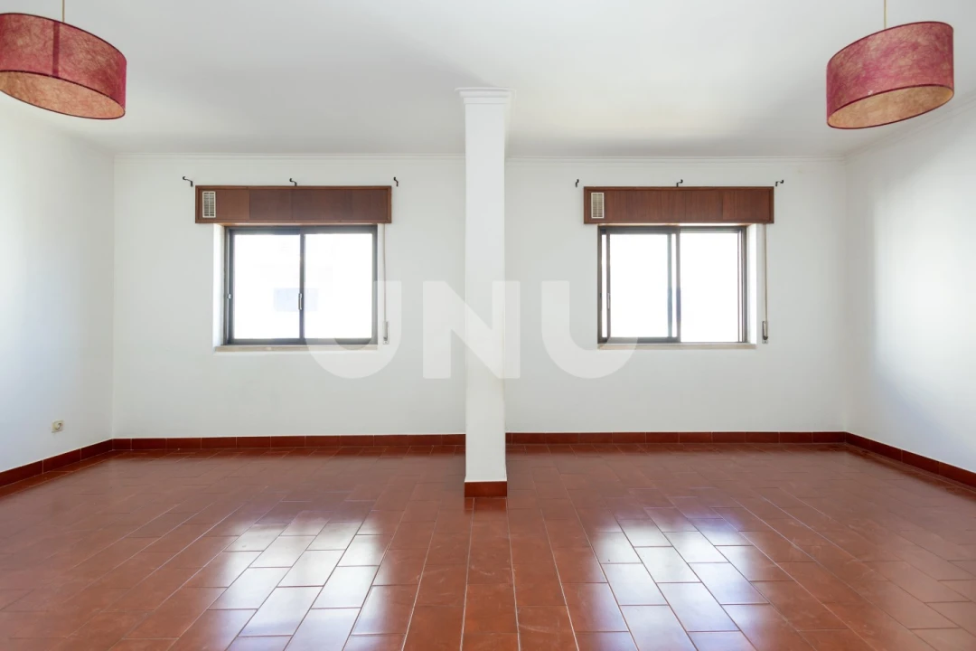Apartamento T3 para Venda em Carregado e Cadafais Foto 5