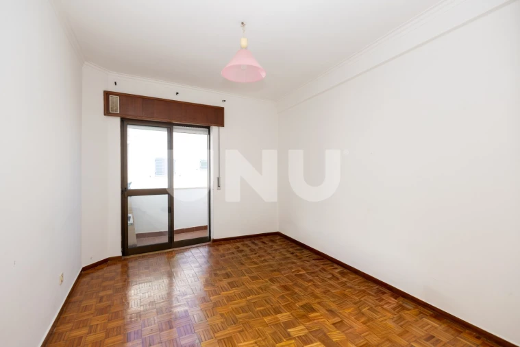 Apartamento T3 para Venda em Carregado e Cadafais Foto 21