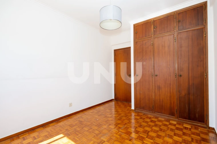 Apartamento T3 para Venda em Carregado e Cadafais Foto 15