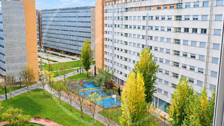 Apartamento T1 para Arrendamento em Santa Clara