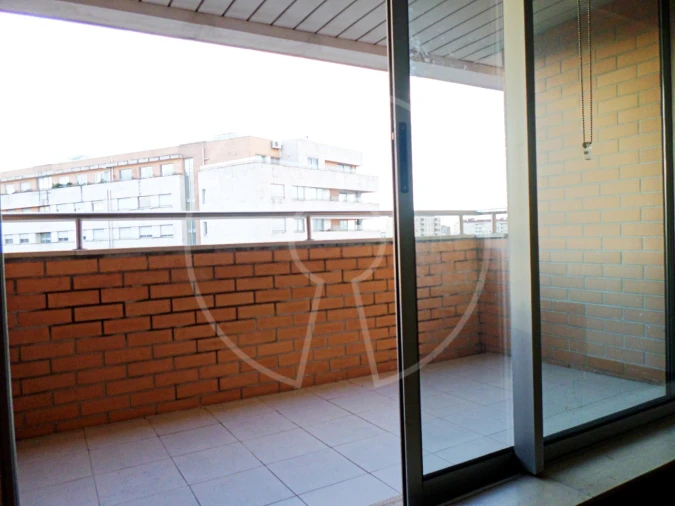 Apartamento T1 para Venda em Santa Clara Foto 2