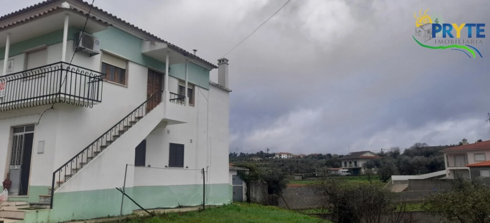 Moradia T4 para Venda em Cabeçudo Foto 2