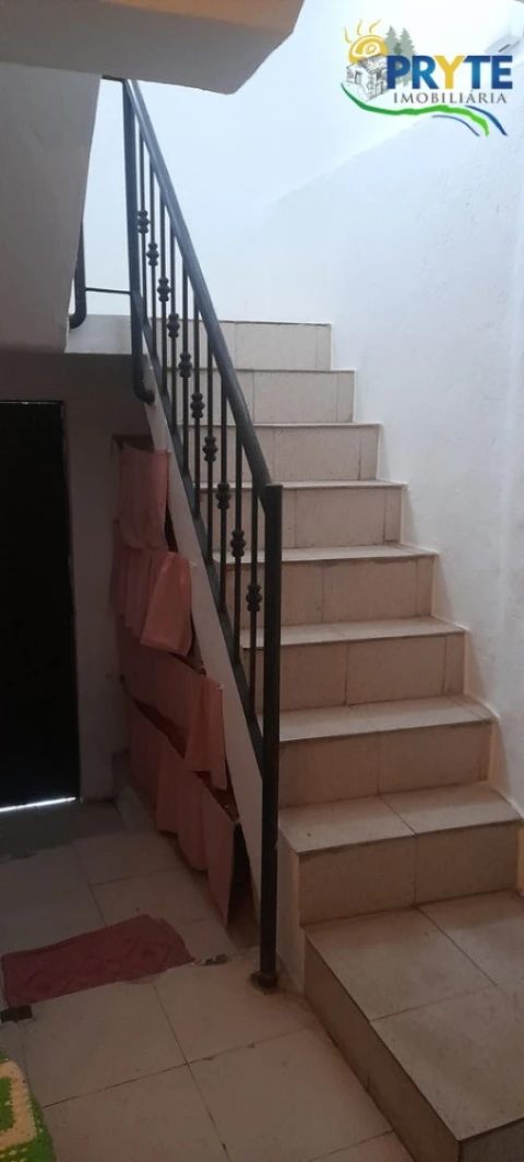 Moradia T4 para Venda em Cabeçudo