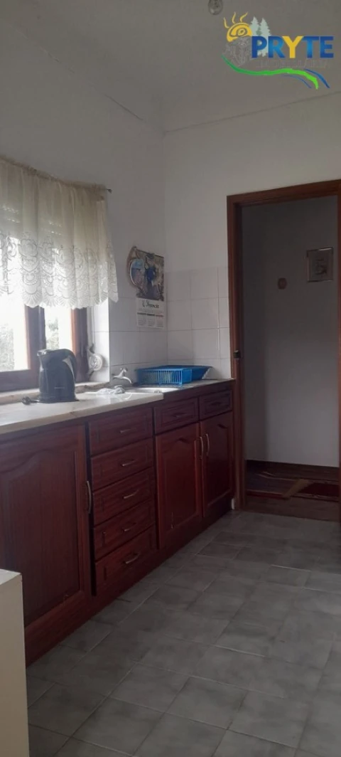 Moradia T4 para Venda em Cabeçudo