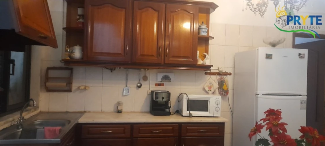 Moradia T4 para Venda em Cabeçudo Foto 5