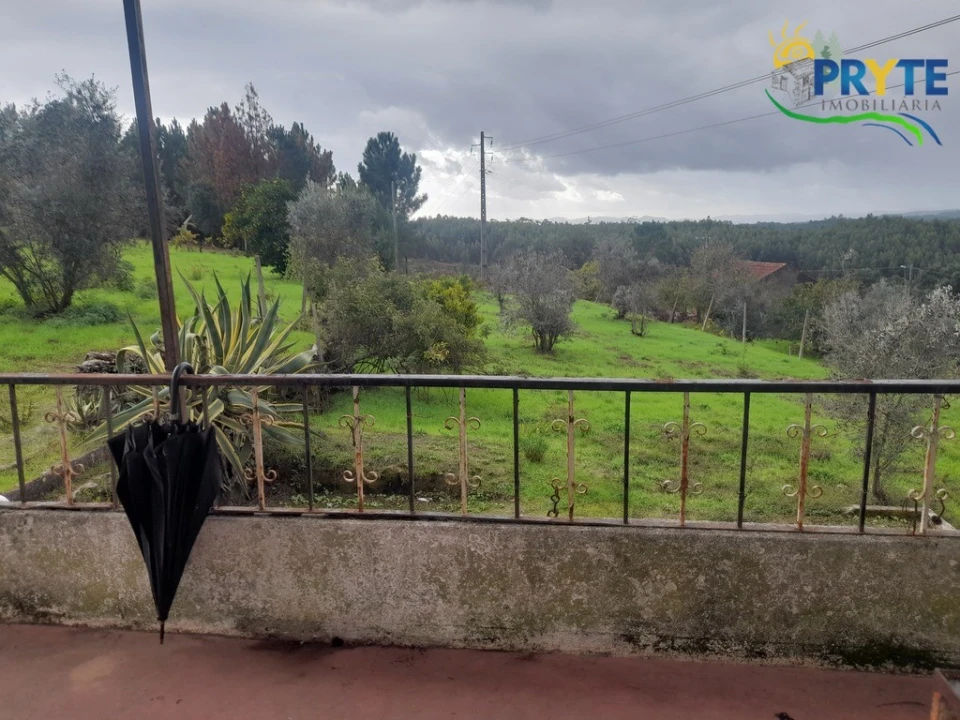 Moradia T3 para Venda em Sertã Foto 5