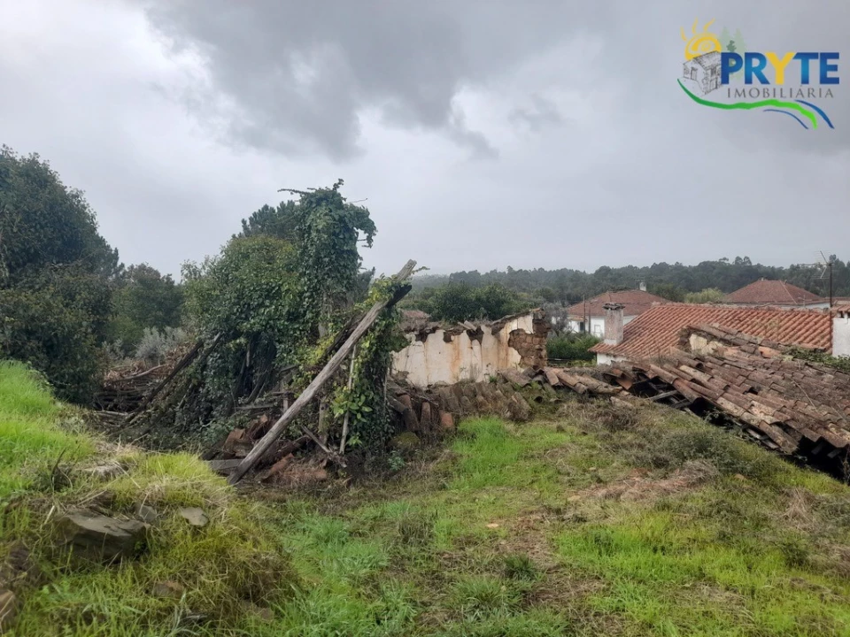 Moradia T3 para Venda em Sertã Foto 30