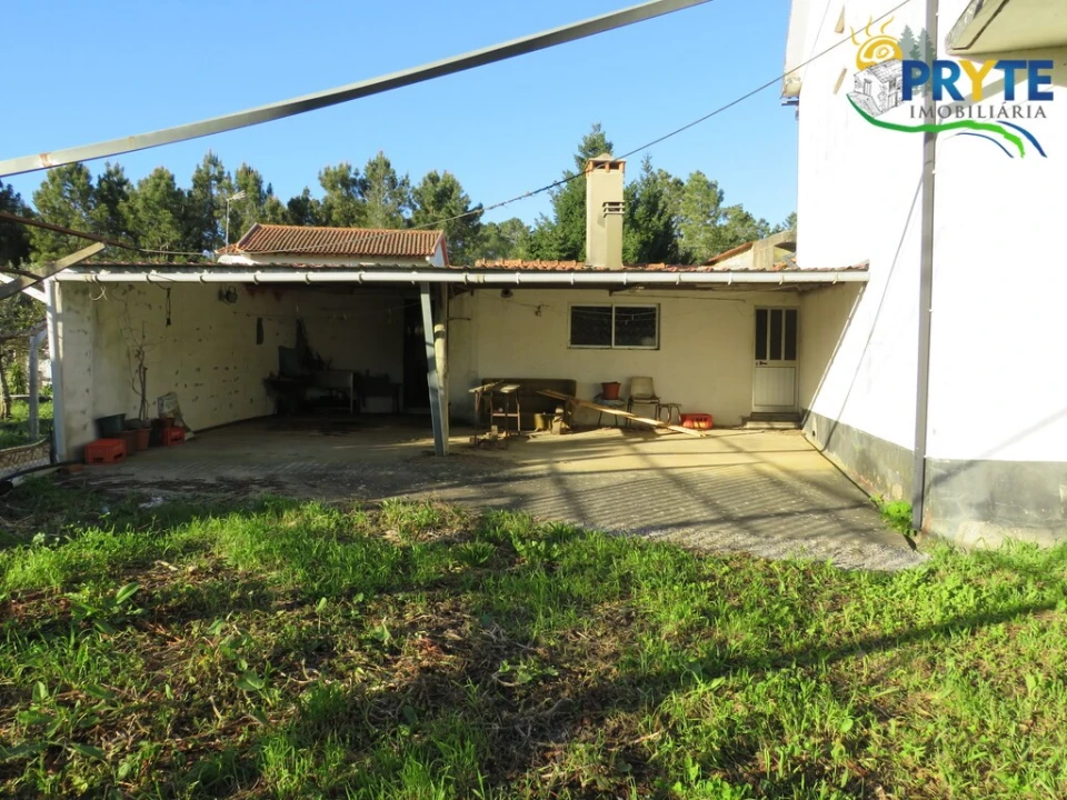 Moradia T3 para Venda em Cabeçudo Foto 5