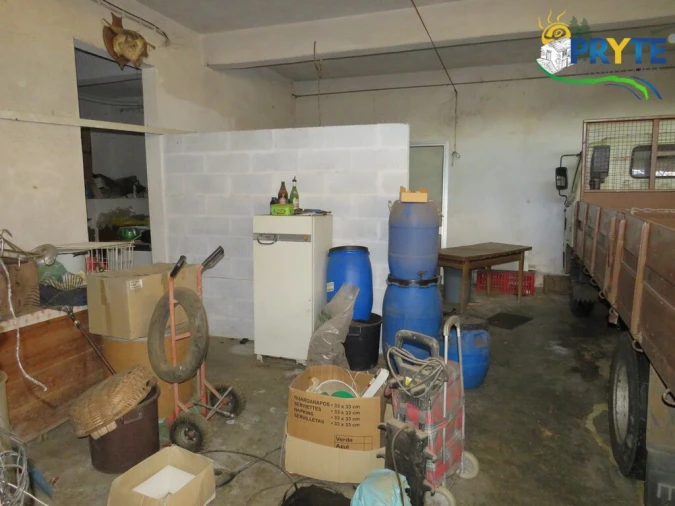 Moradia T3 para Venda em Cabeçudo Foto 18