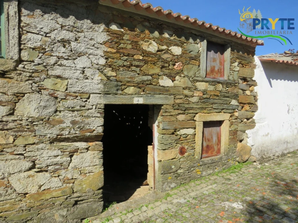 Terreno para Venda em Sarzedas Foto 3