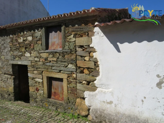 Terreno para Venda em Sarzedas Foto 2