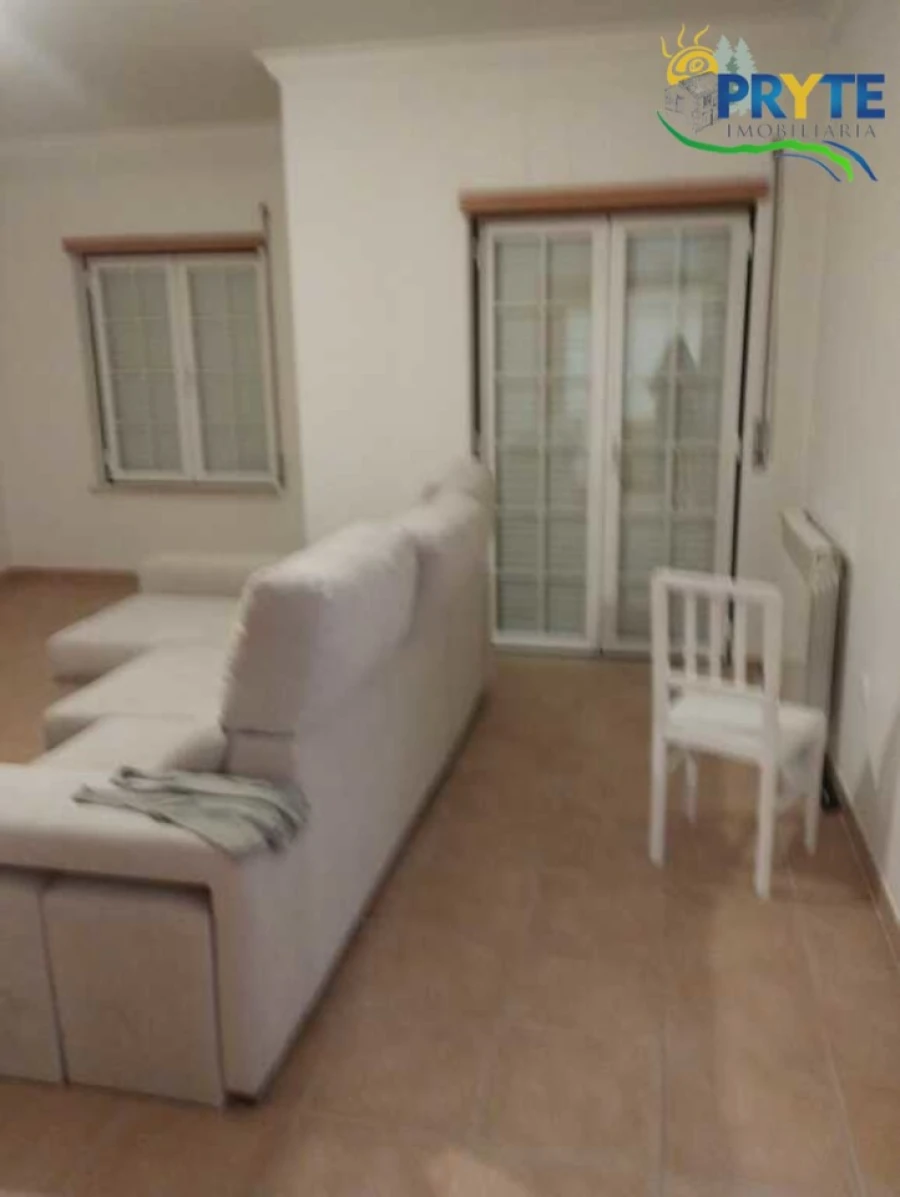 Apartamento T2 para Venda em Sertã Foto 25