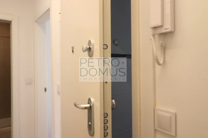 Apartamento T3 para Venda em Almada, Cova da Piedade, Pragal e Cacilhas