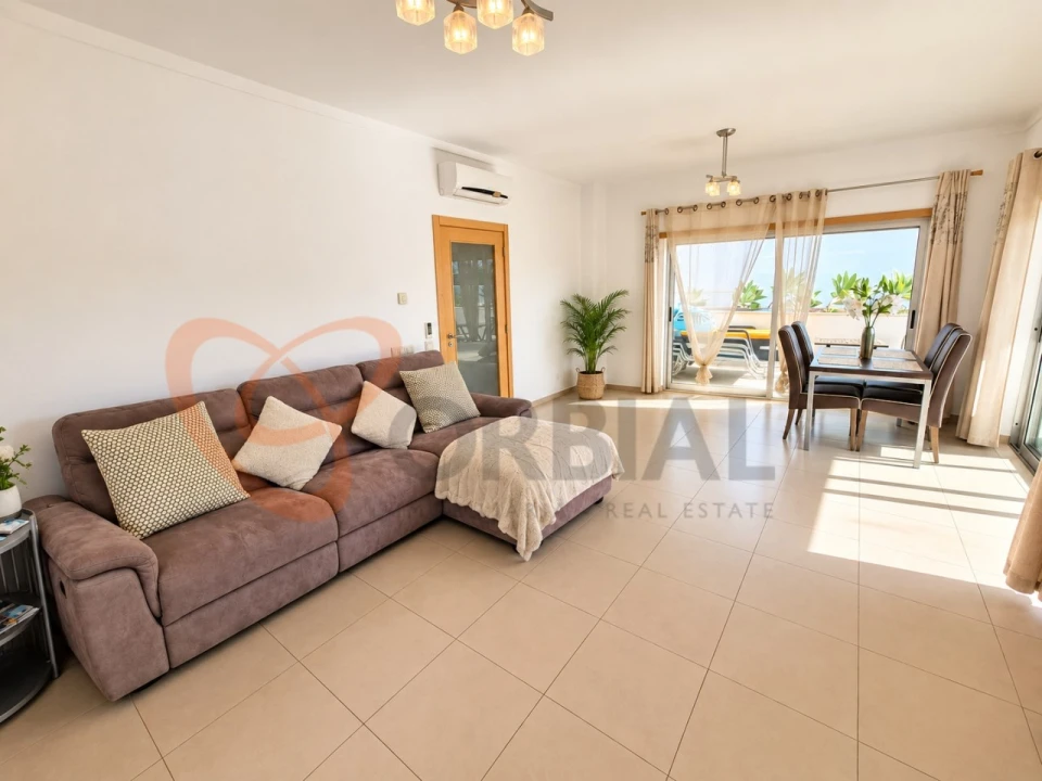 Apartamento T1 para Venda em Albufeira e Olhos de Água Foto 3