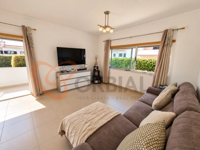 Apartamento T1 para Venda em Albufeira e Olhos de Água Foto 5