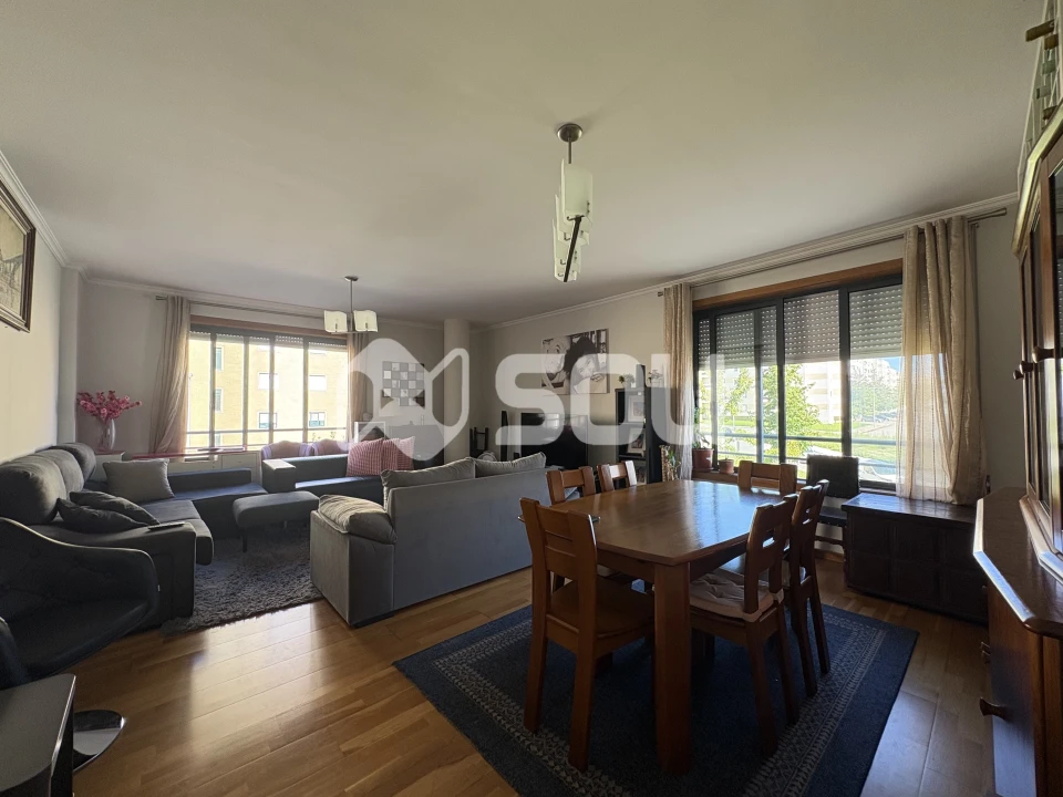 Apartamento T4 para Venda em São Mamede de Infesta e Senhora da Hora Foto 3