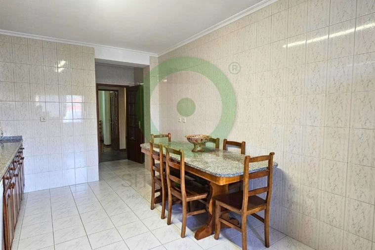Apartamento T2 para Venda em Valpaços e Sanfins Foto 3