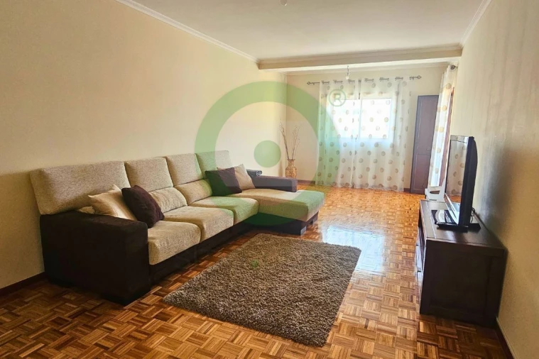 Apartamento T2 para Venda em Valpaços e Sanfins Foto 4