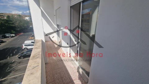 Apartamento T2 para Venda em Venteira