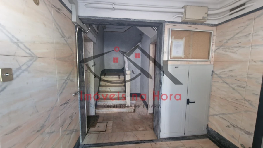 Apartamento T3 para Venda em Venteira Foto 18